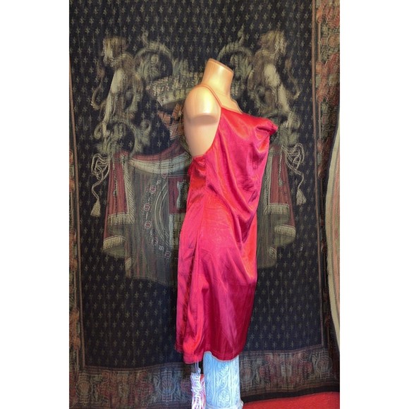NEW•ROMWE silky slinky red Slip dress Lg - Picture 4 of 11